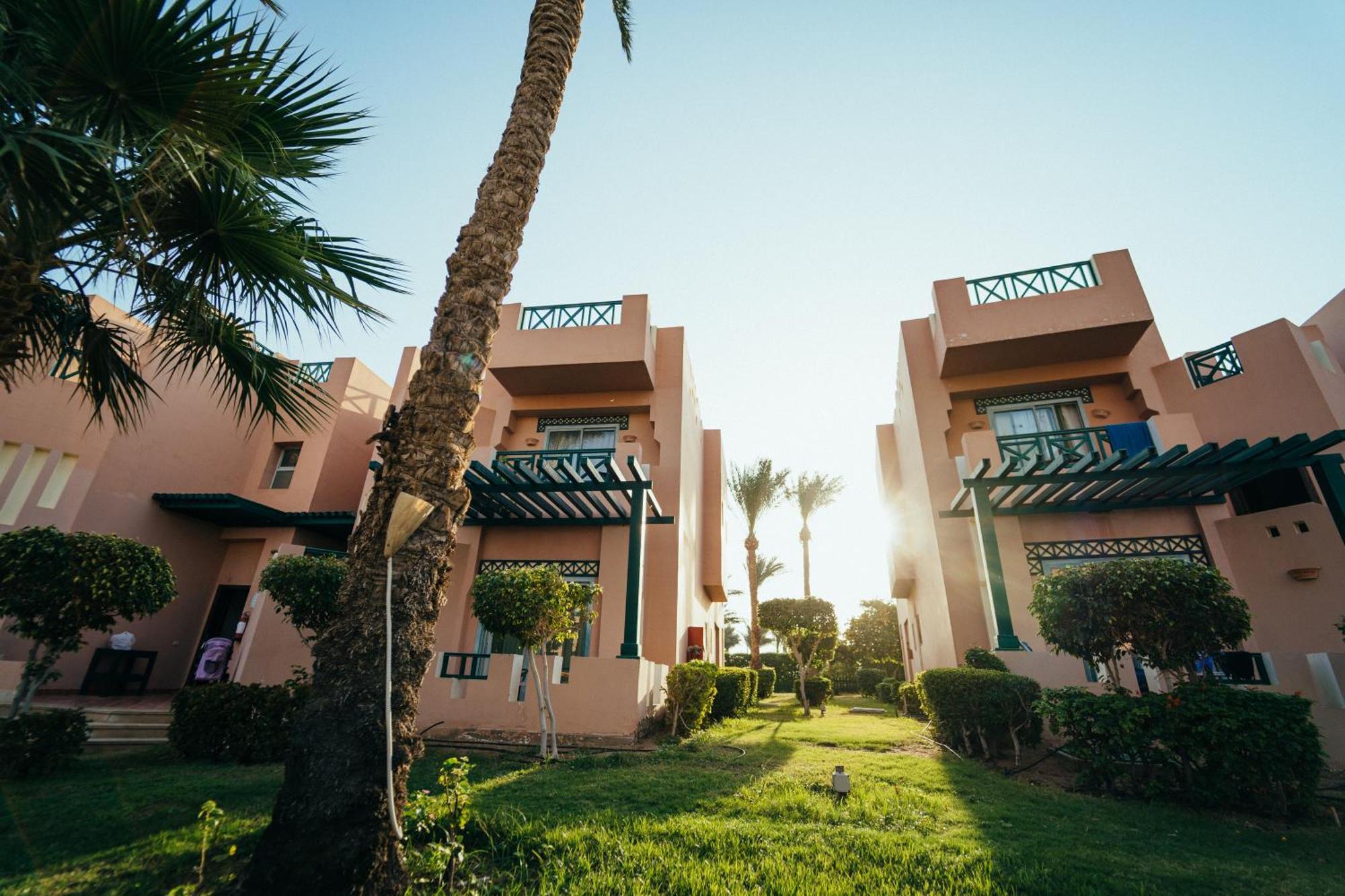 Rehana Sharm Resort - Aquapark & Spa - Couples And Family Only -Premium Ultra All-Inclusive 24H Exterior foto